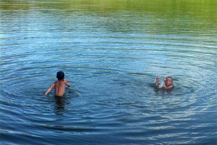 Там купаться опасно